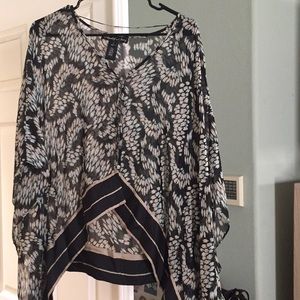 Elizabeth&James SilkBlouse Poncho